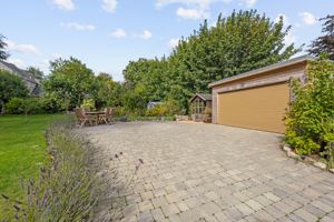 Photo 30- click for photo gallery